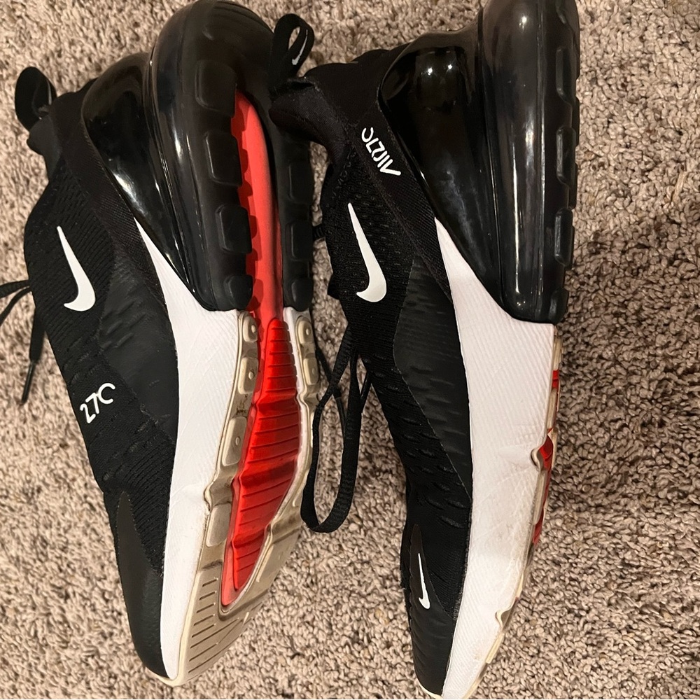 Men’s Nike Air Max 270 sz 6 black - Picture 3 of 8